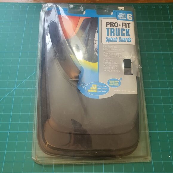 RoadSport Pro-Fit Model 6 6416 Truck Splash Guards One Pair *New - Picture 1 of 3